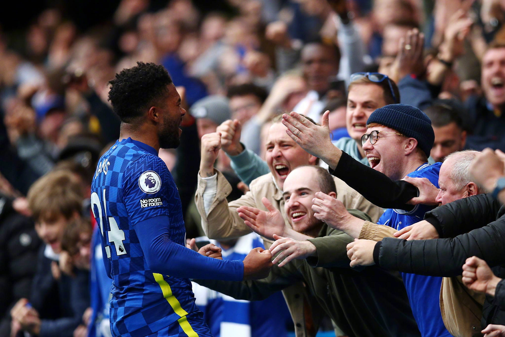 世预赛单场进3球，若昂-内维斯职业生涯第二次上演帽子戏法